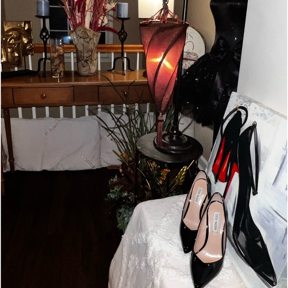 Steve Madden Black Sleek High Heels.
PayPal payments not accepted. - Picture 6 of 16